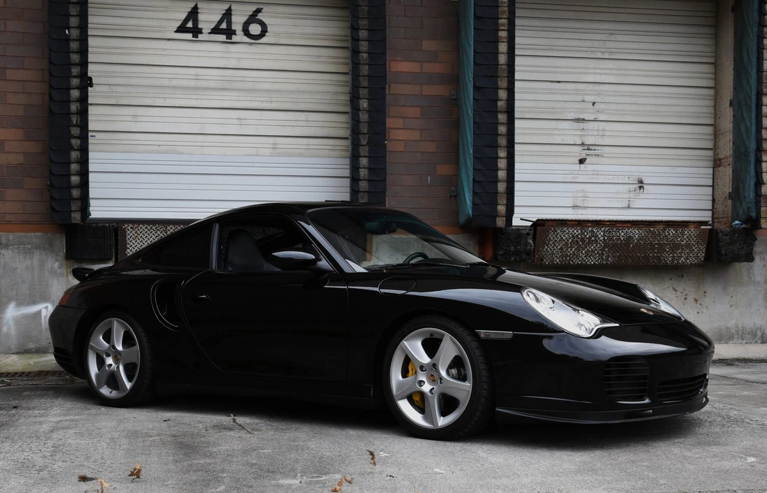 2005 Porsche 996 Turbo - Image 27 of 31