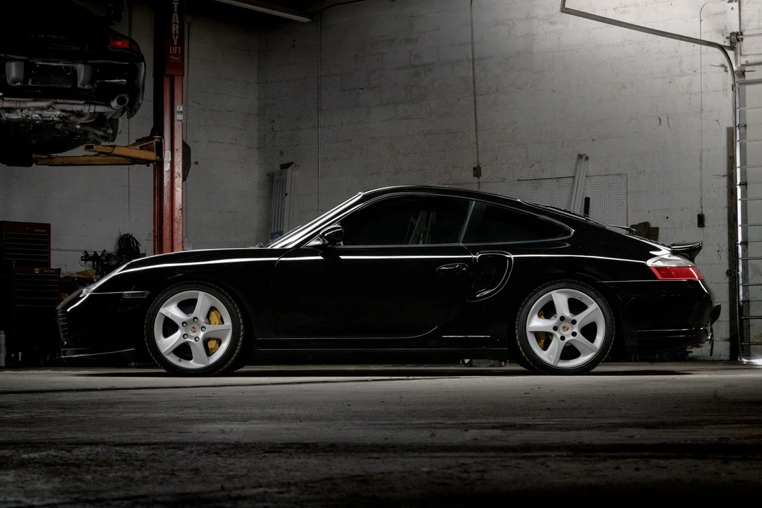2005 Porsche 996 Turbo - Image 4 of 31