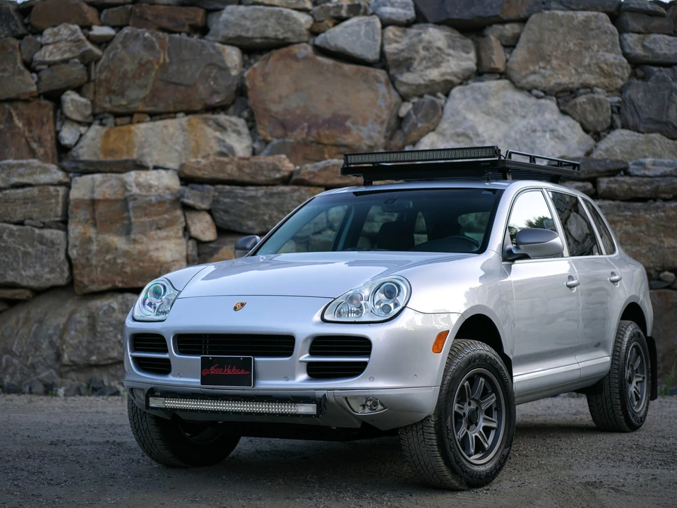 2005 Porsche 955/957 Cayenne S - Image 2 of 31