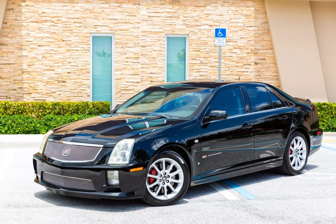 2006 Cadillac STS-V - Image 4 of 31