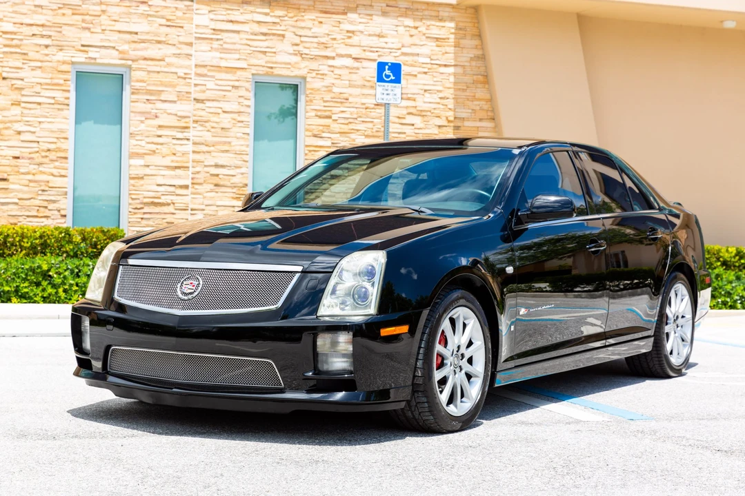 2006 Cadillac STS-V - Image 8 of 31