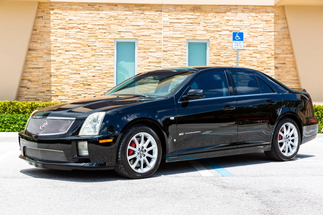 2006 Cadillac STS-V - Image 3 of 31