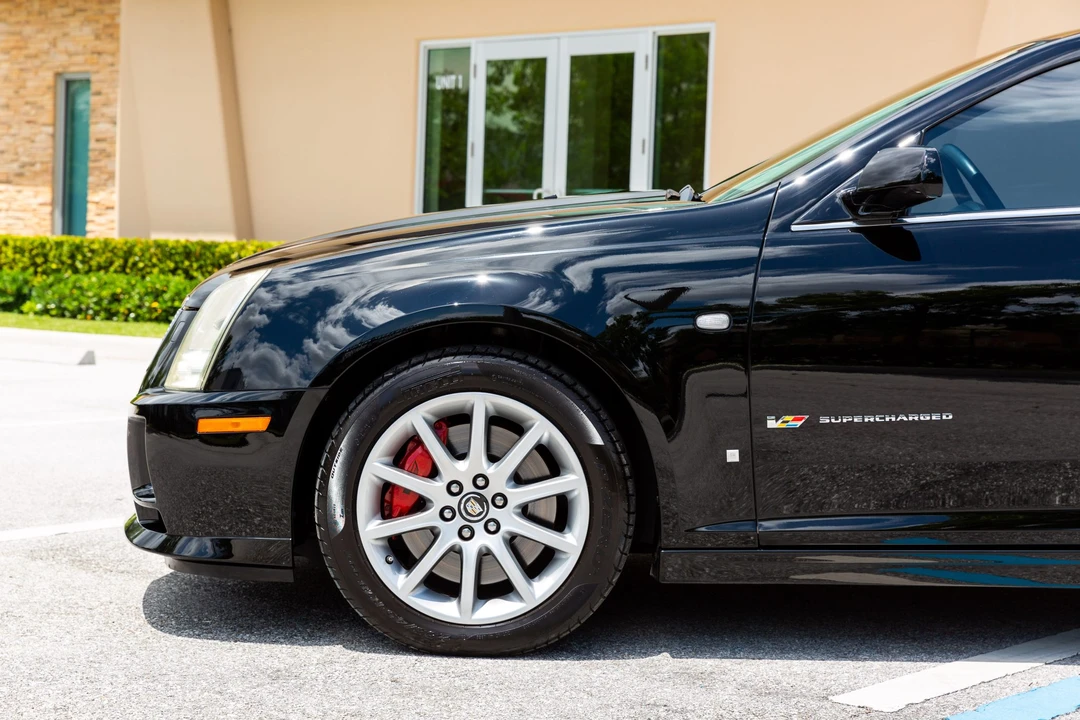 2006 Cadillac STS-V - Image 26 of 31