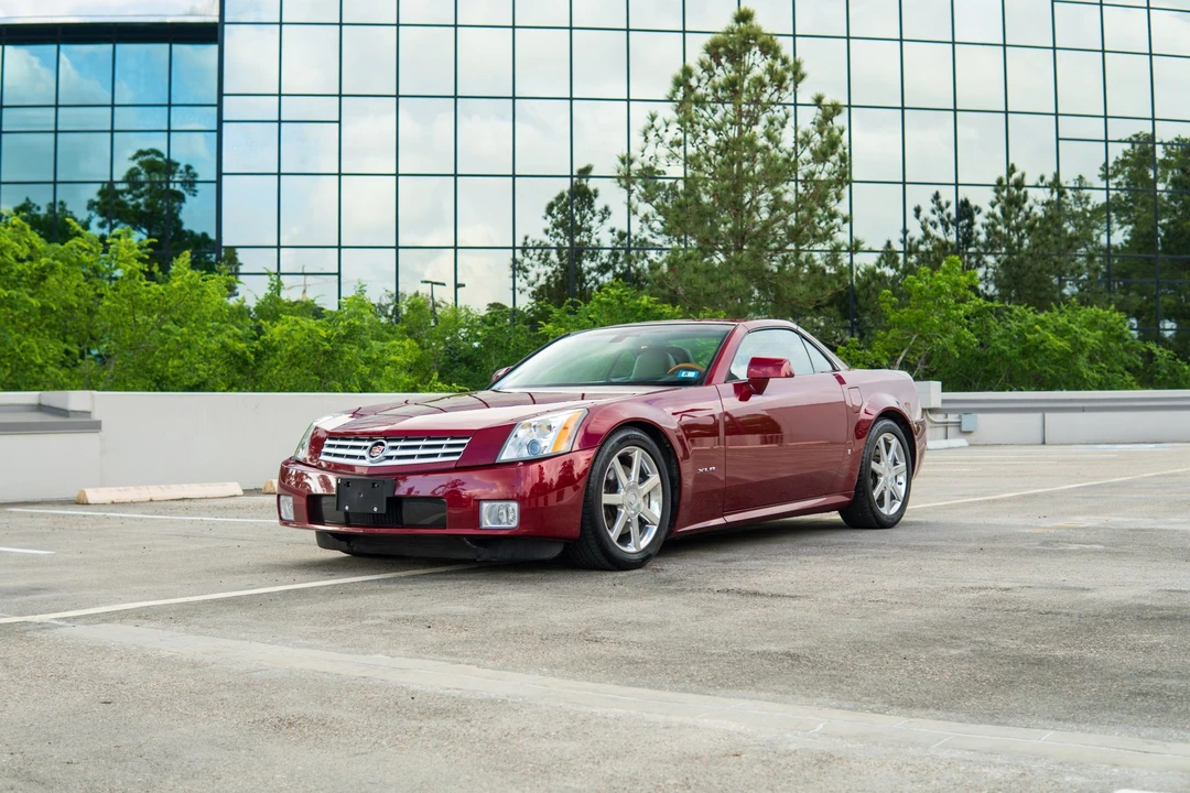 2006 Cadillac XLR - Image 4 of 31