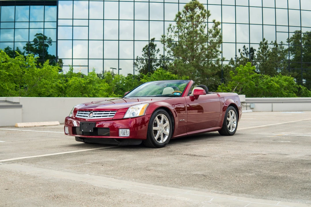 2006 Cadillac XLR - Image 18 of 31