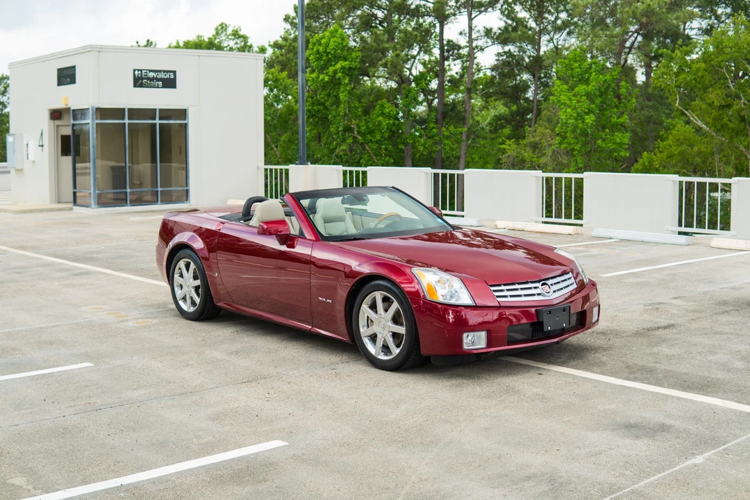 2006 Cadillac XLR - Image 30 of 31