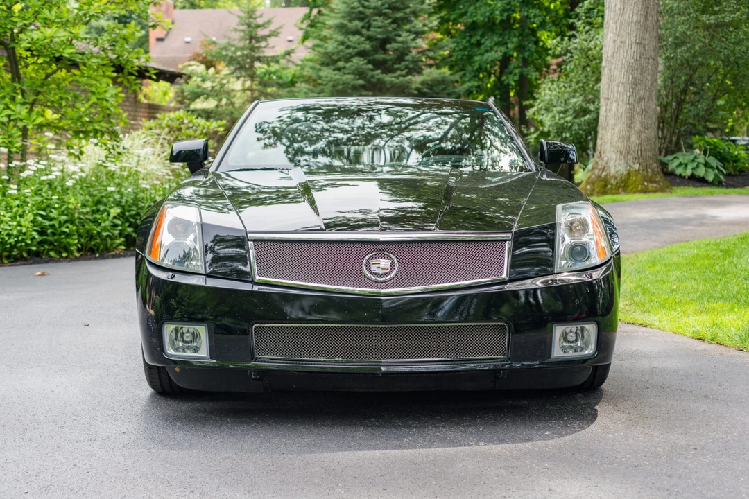 2006 Cadillac XLR-V - Image 9 of 31
