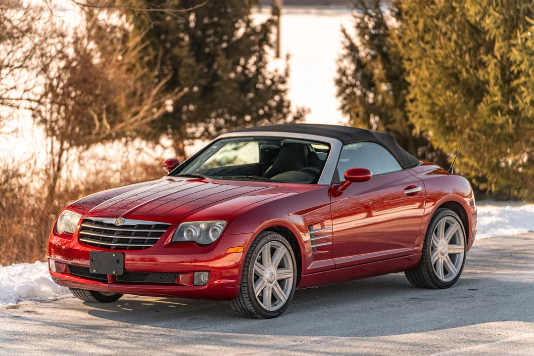 2006 Chrysler Crossfire - Image 9 of 31