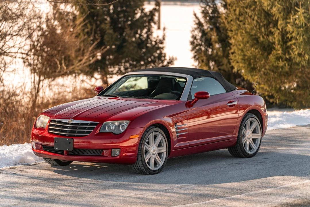 2006 Chrysler Crossfire - Image 8 of 31