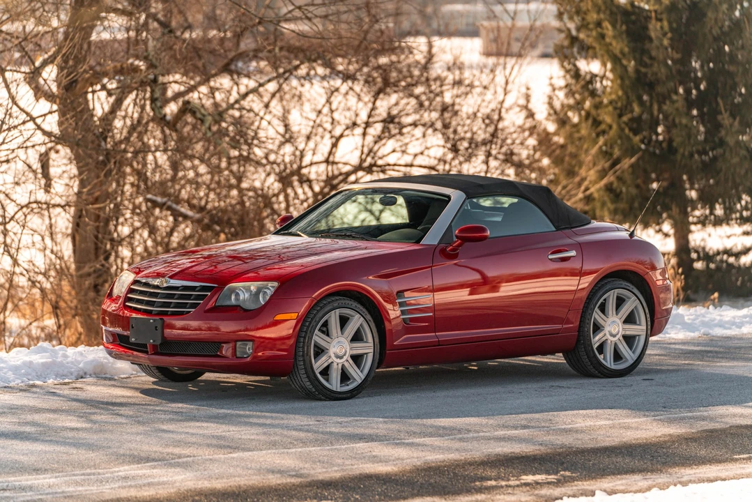 2006 Chrysler Crossfire - Image 7 of 31