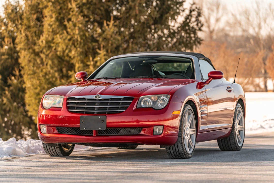 2006 Chrysler Crossfire - Image 6 of 31
