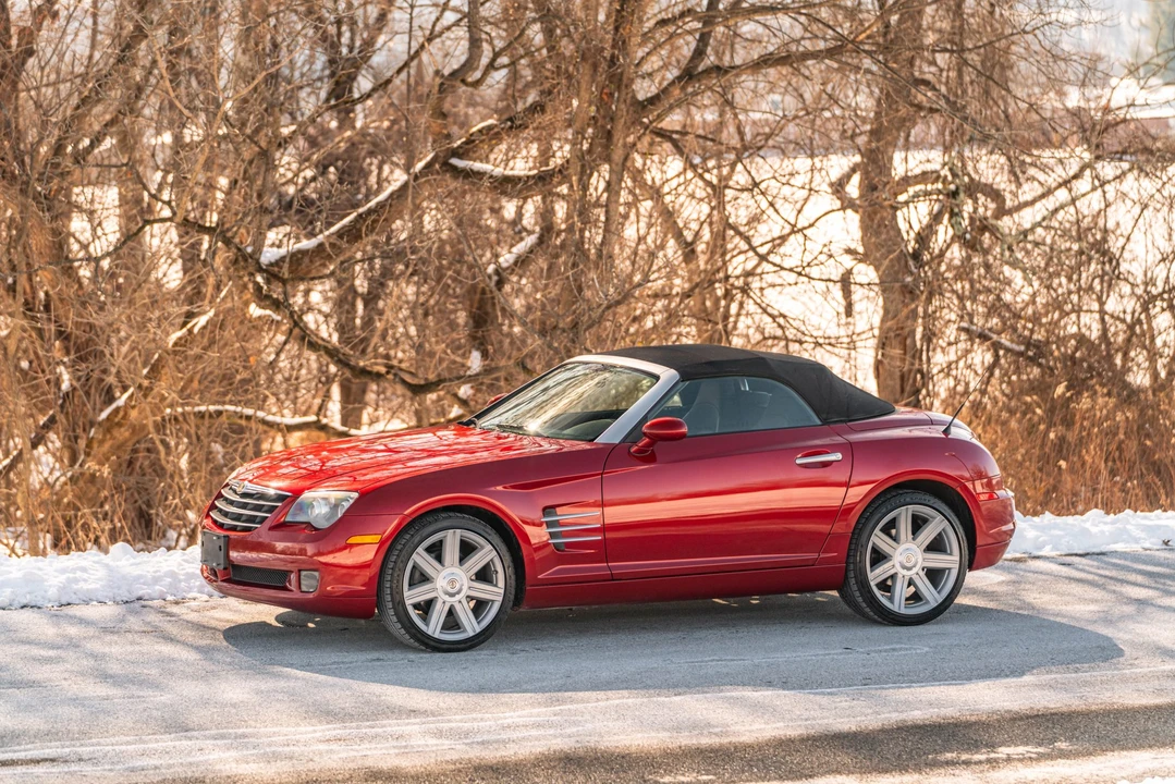 2006 Chrysler Crossfire - Image 14 of 31