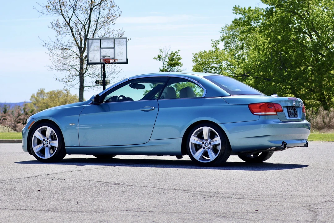 2007 BMW E93 335i Convertible - Image 22 of 31