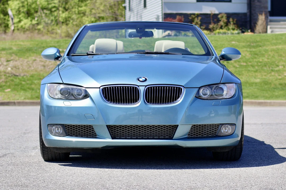 2007 BMW E93 335i Convertible - Image 17 of 31