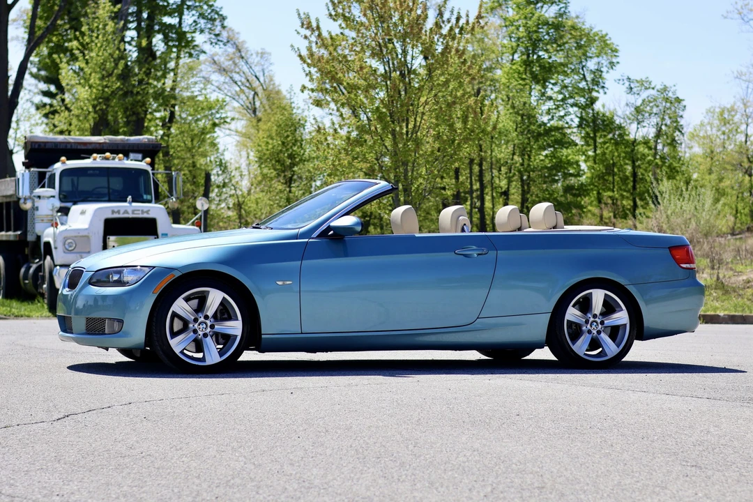 2007 BMW E93 335i Convertible - Image 4 of 31