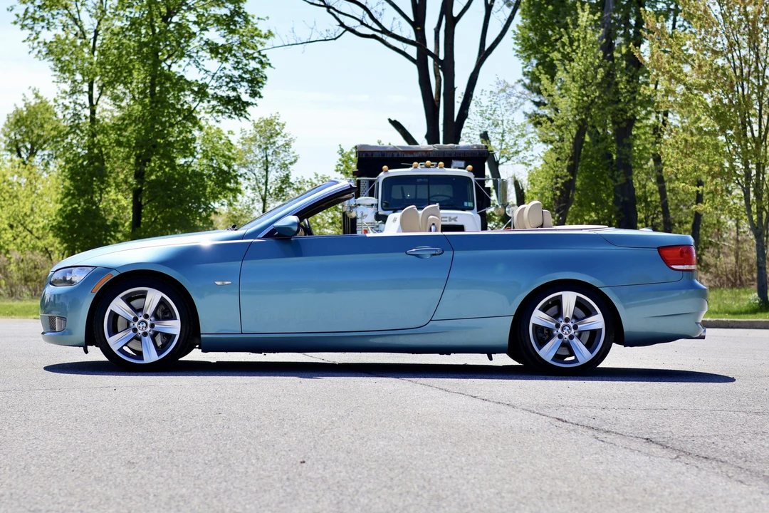 2007 BMW E93 335i Convertible - Image 5 of 31