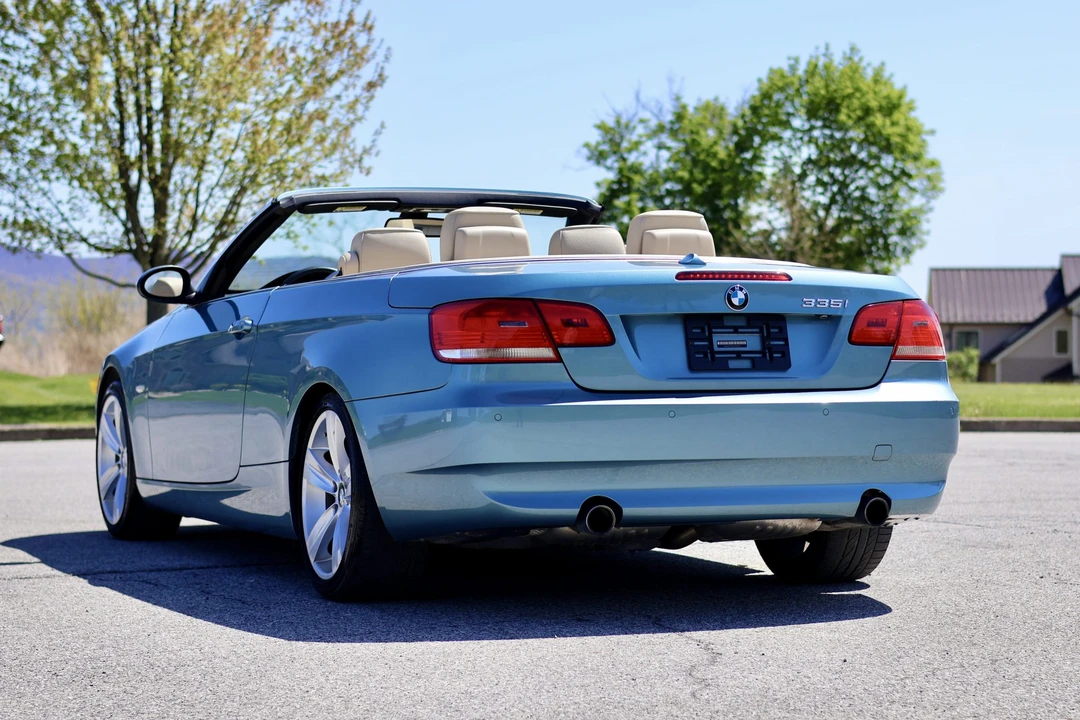 2007 BMW E93 335i Convertible - Image 8 of 31