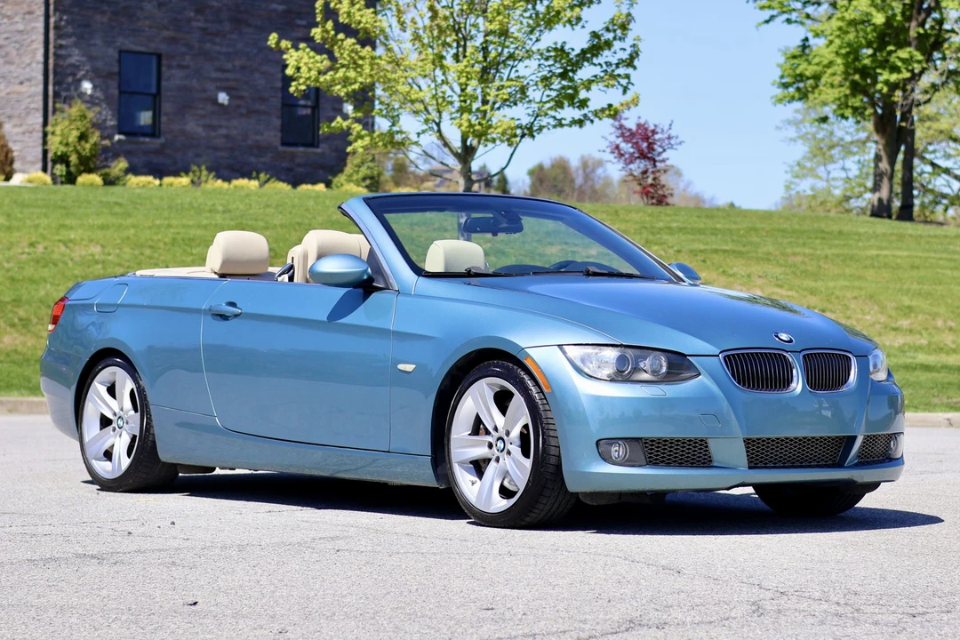 2007 BMW E93 335i Convertible - Image 15 of 31