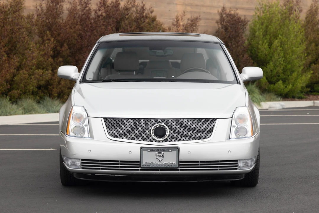 2007 Cadillac DTS - Image 15 of 31