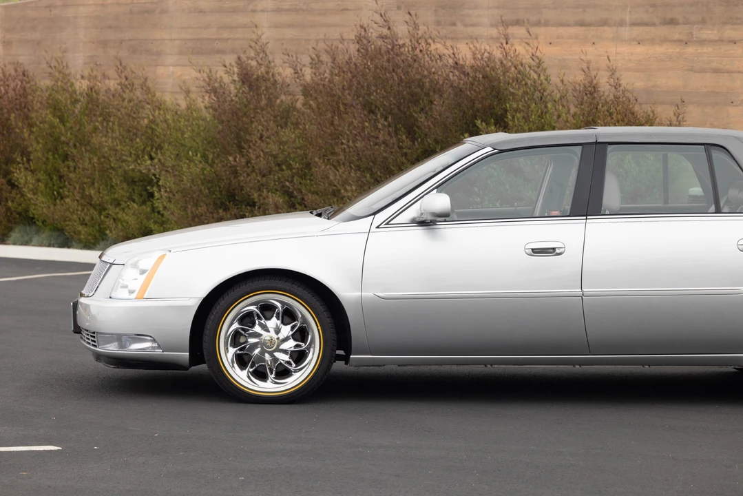 2007 Cadillac DTS - Image 16 of 31