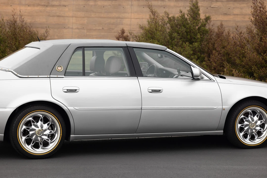2007 Cadillac DTS - Image 25 of 31