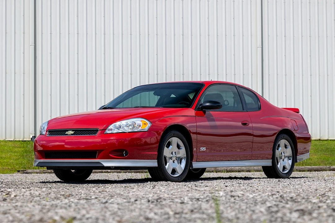 2007 Chevrolet Monte Carlo 6th Gen - Image 2 of 31
