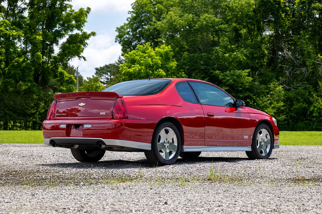 2007 Chevrolet Monte Carlo 6th Gen - Image 10 of 31