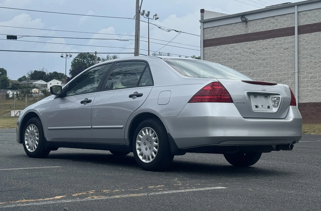 2007 Honda Accord 7th Gen - Image 11 of 31