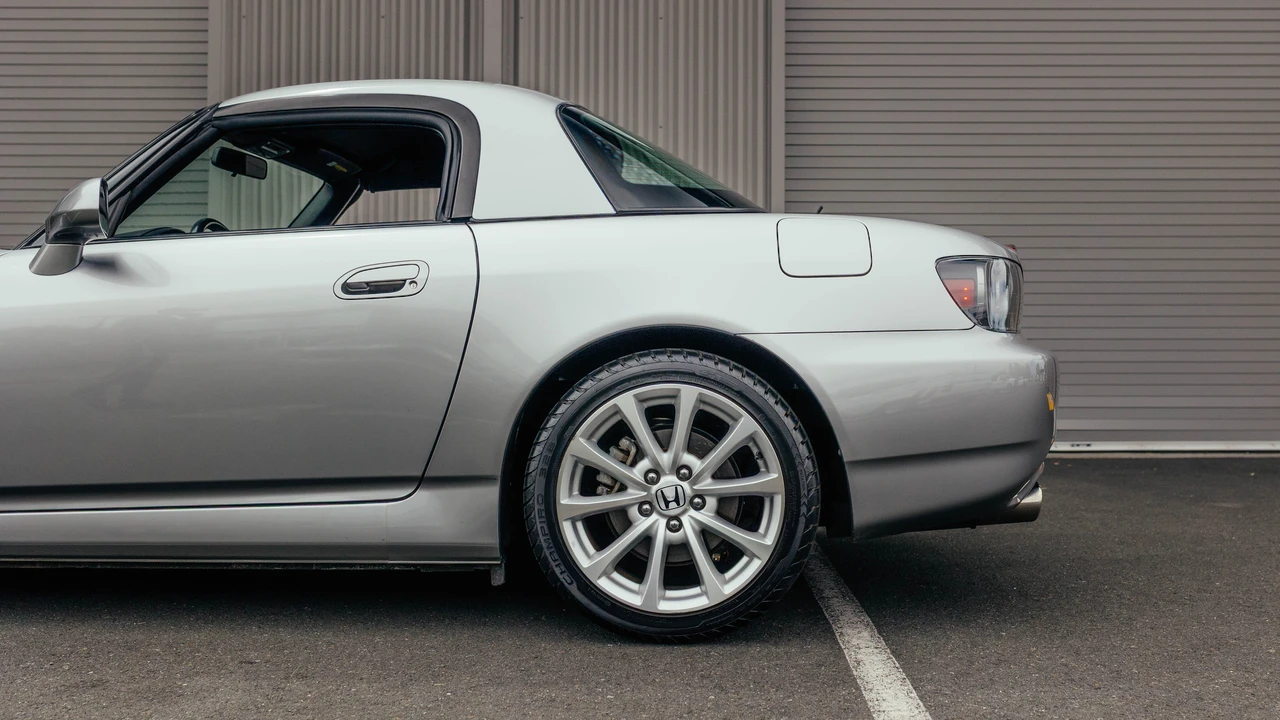 2007 Honda AP2 S2000 - Image 14 of 31