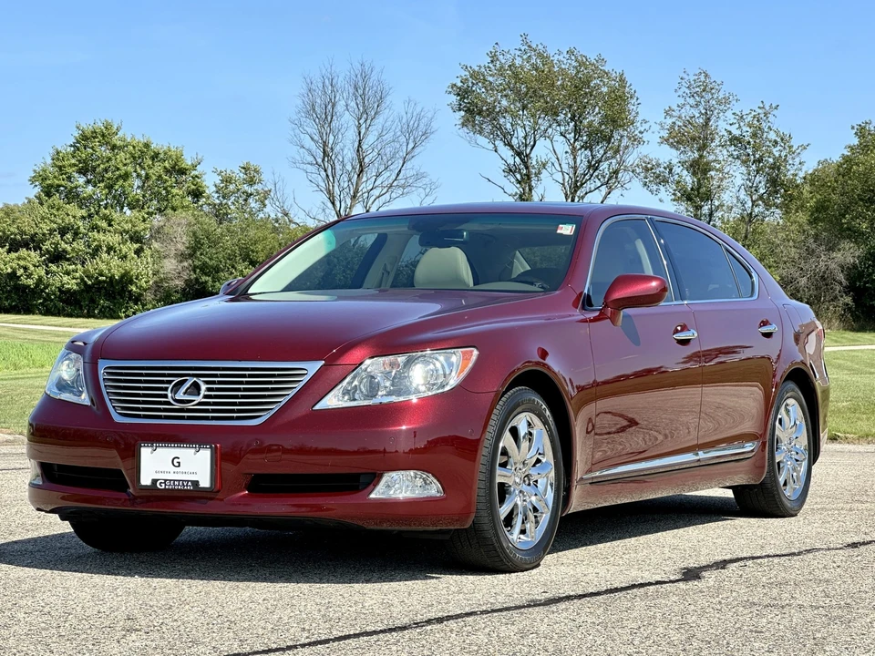 2007 Lexus LS 4th Gen - Image 9 of 31