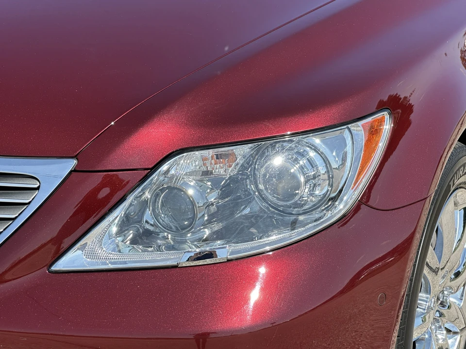 2007 Lexus LS 4th Gen - Image 19 of 31