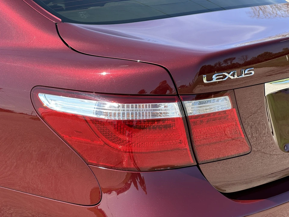 2007 Lexus LS 4th Gen - Image 29 of 31