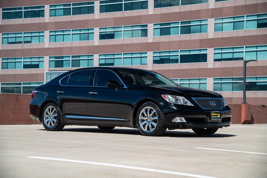2007 Lexus LS 4th Gen - Image 26 of 31