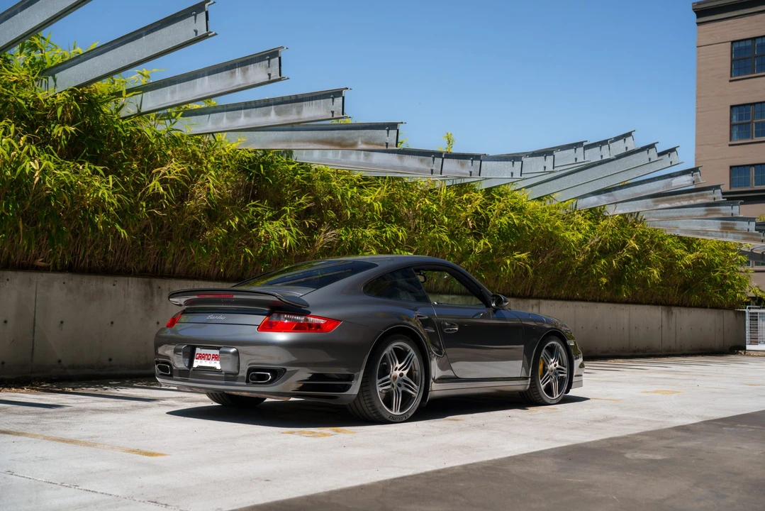 2007 Porsche 997 Turbo - Image 12 of 31