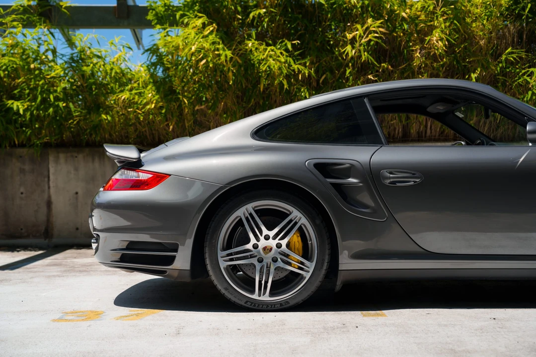 2007 Porsche 997 Turbo - Image 21 of 31