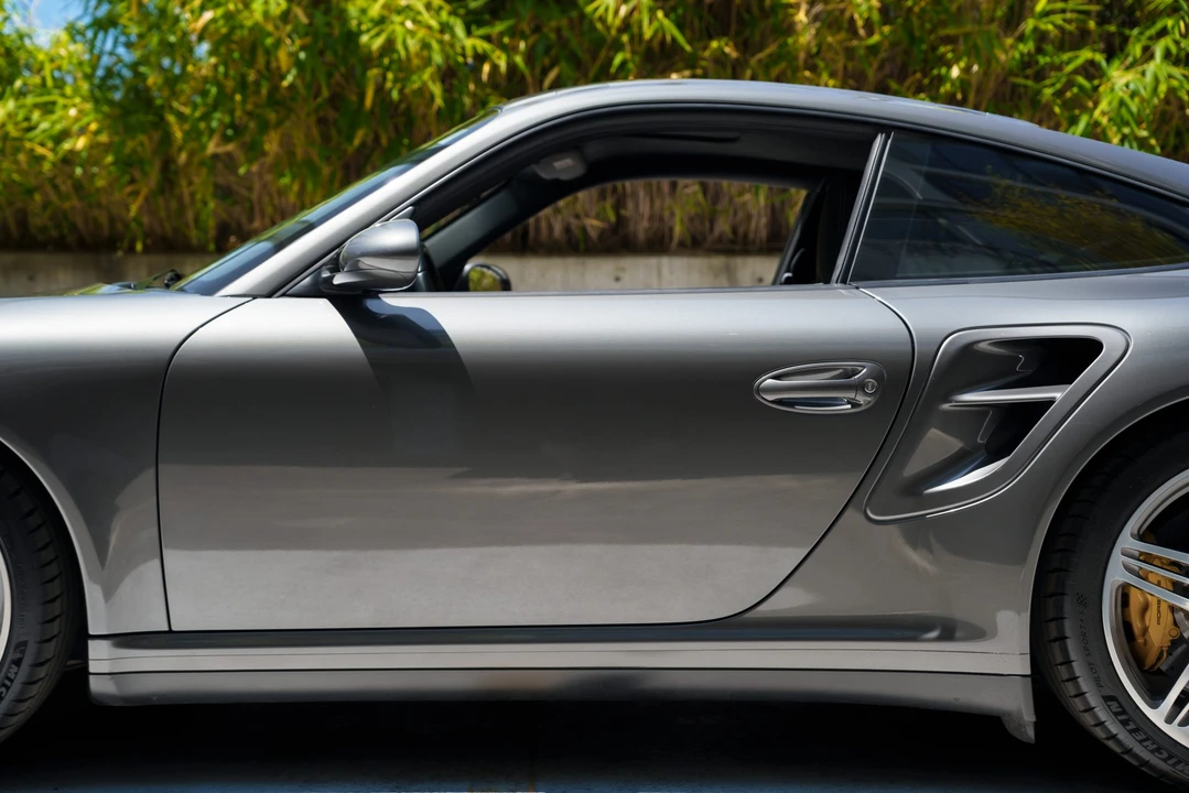 2007 Porsche 997 Turbo - Image 26 of 31