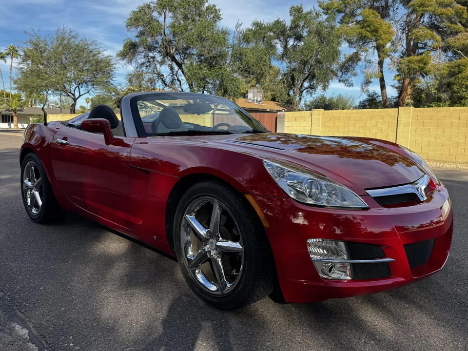 2007 Saturn Sky - Image 2 of 31