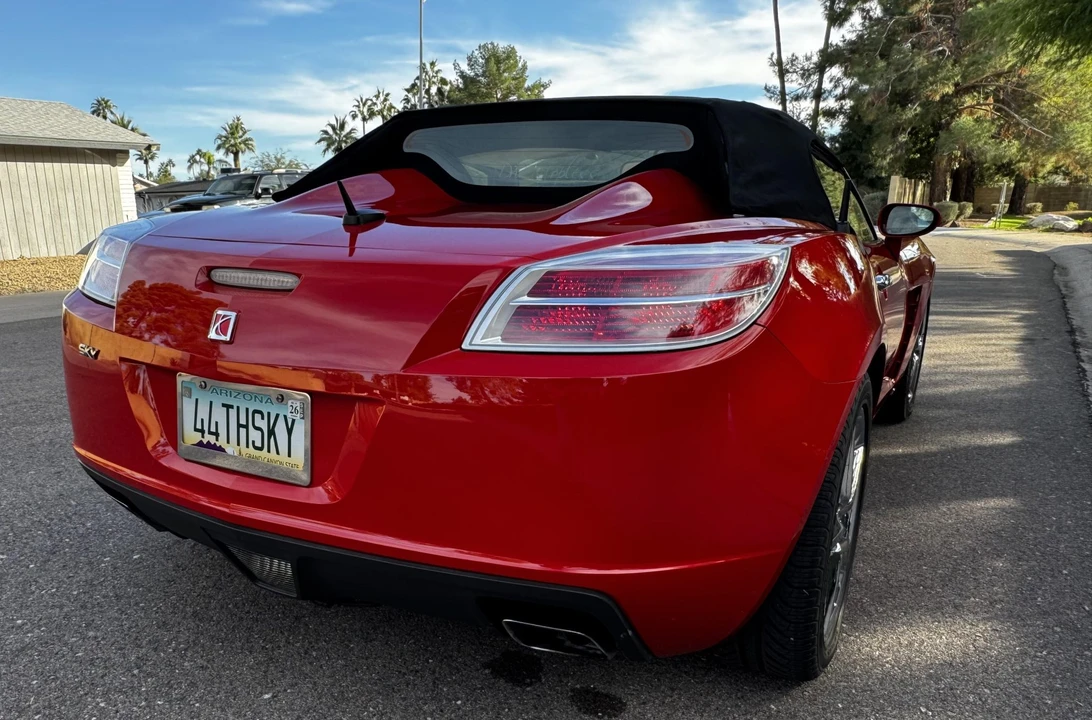 2007 Saturn Sky - Image 24 of 31