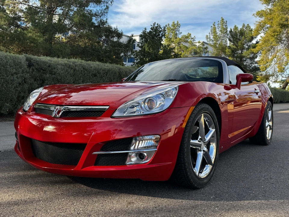 2007 Saturn Sky - Image 16 of 31