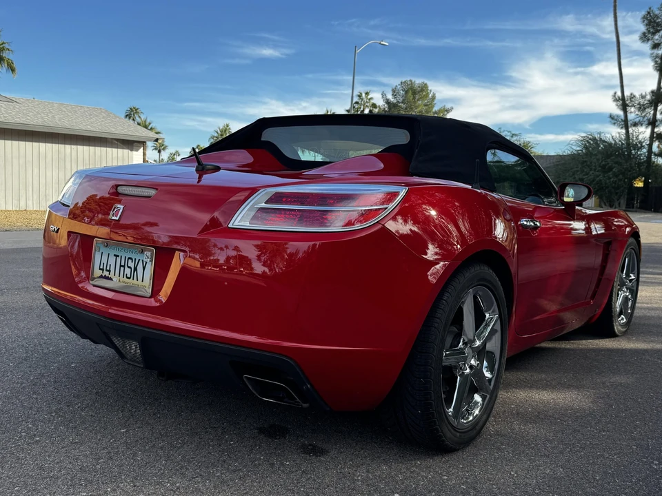 2007 Saturn Sky - Image 25 of 31