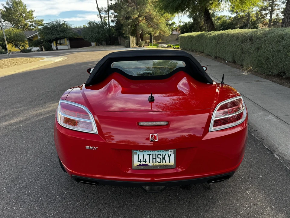 2007 Saturn Sky - Image 23 of 31