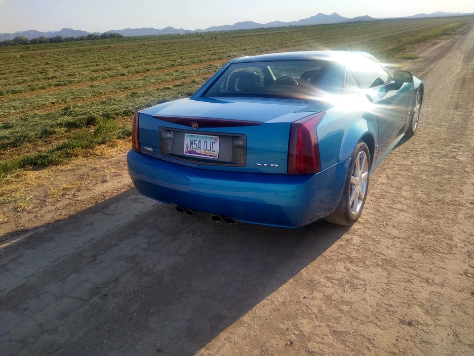 2008 Cadillac XLR - Image 3 of 31