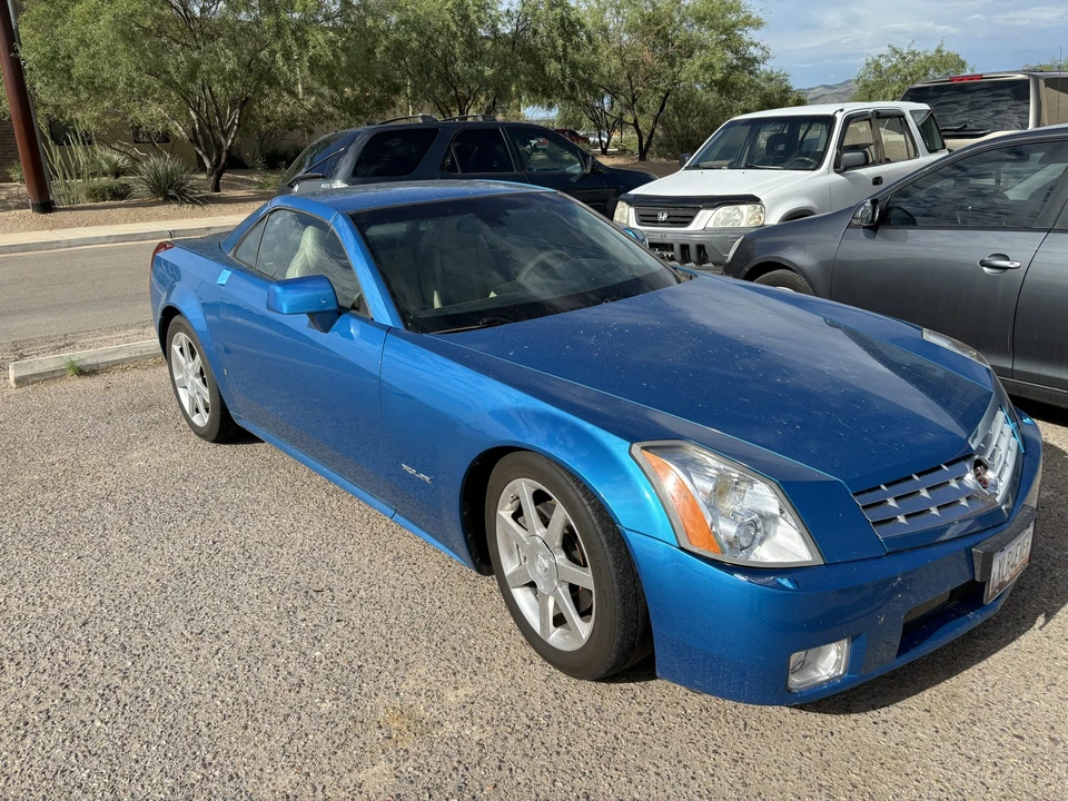 2008 Cadillac XLR - Image 9 of 31