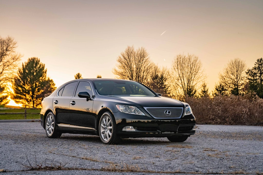 2008 Lexus LS 4th Gen - Image 6 of 31