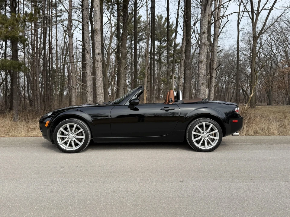 2008 Mazda NC MX-5 Miata - Image 18 of 31