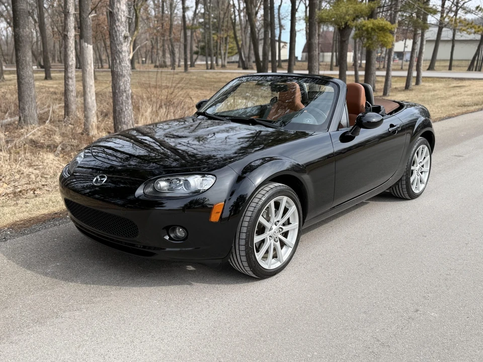 2008 Mazda NC MX-5 Miata - Image 4 of 31