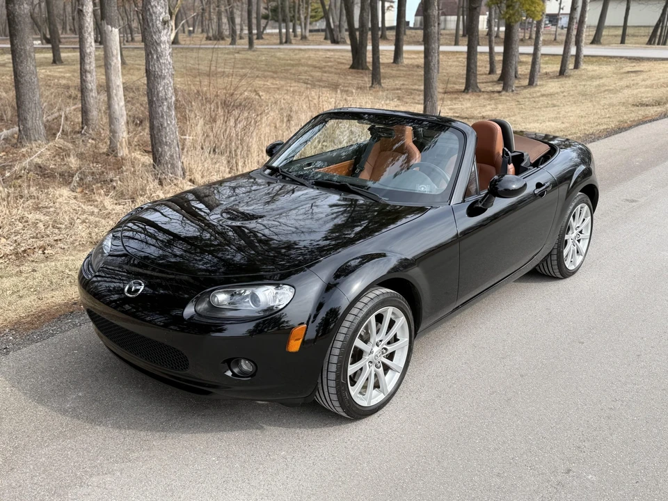 2008 Mazda NC MX-5 Miata - Image 3 of 31