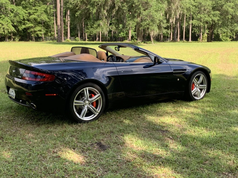 2009 Aston Martin V8 Vantage (2006-2017) - Image 8 of 31