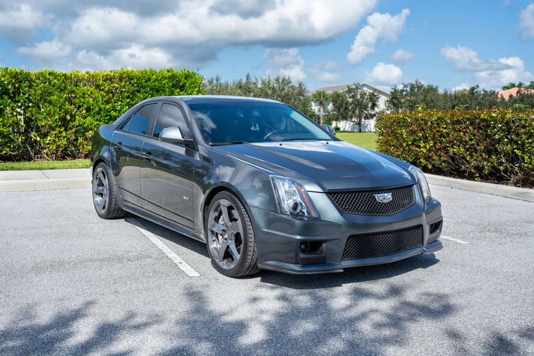2009 Cadillac CTS-V 2nd Gen - Image 4 of 31