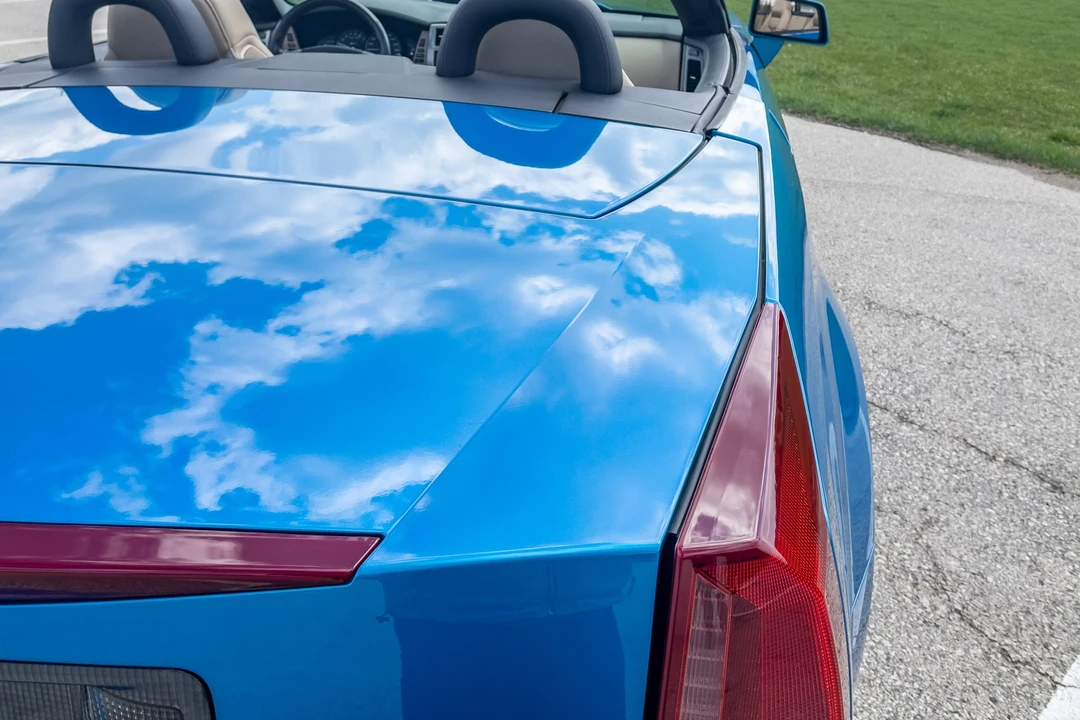 2009 Cadillac XLR-V - Image 30 of 31